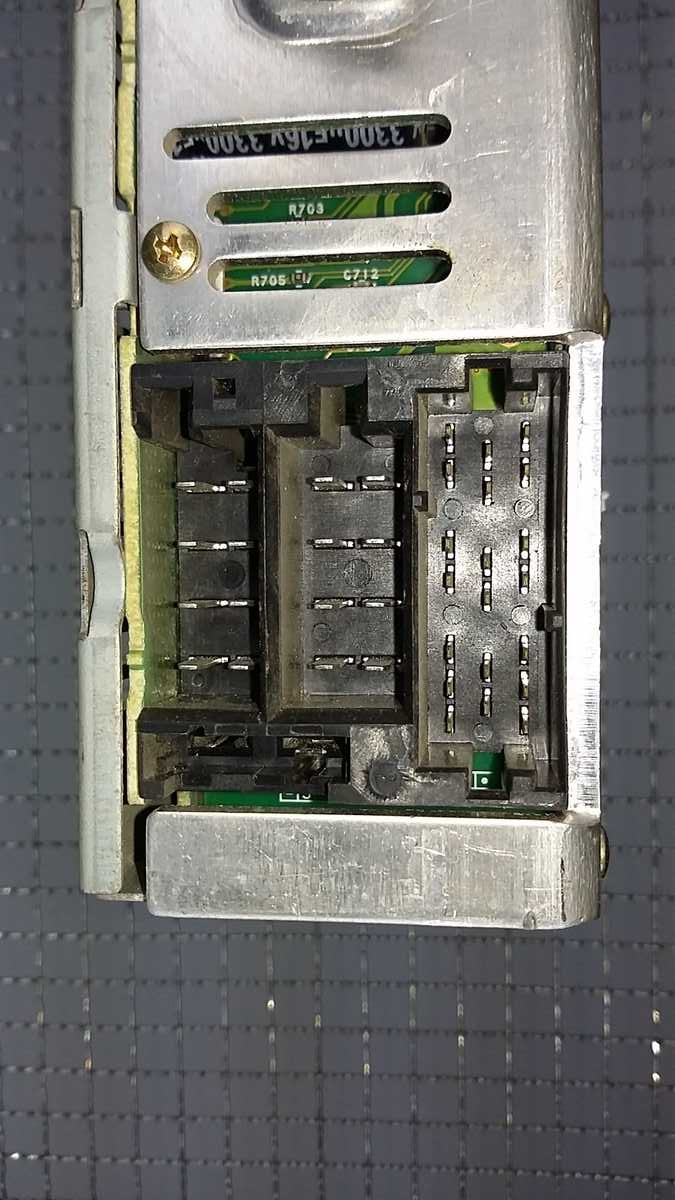 RENAULT ESPACE IV (JK0/1_) mpv (2002-11-), Amplificator audio